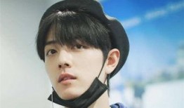 圈内爆料杨紫肖战的照片,甜蜜瞬间曝光引热议