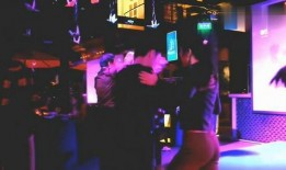 酒吧视频爆料,揭秘夜店幕后真相