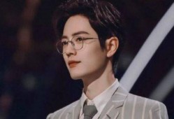 圈内爆料肖战女朋友照片,神秘女友照片首度亮相，网友热议